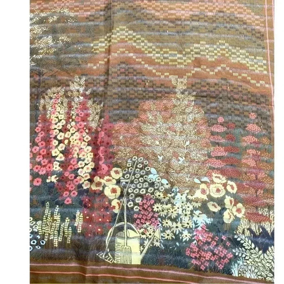 Careta Italian scarf, 27 x 27, EUC - Picture 3 of 4